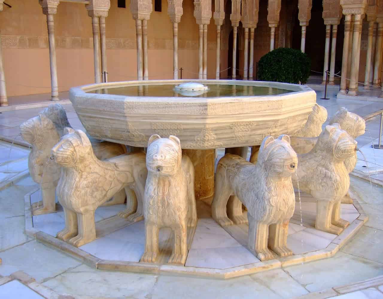 alhambra-256330_1280 (1)